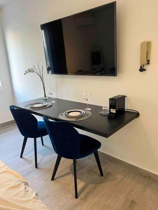 Apartmán T1 - Le Paille En Queue - Neuf, Vue Jardin, 11Min Aeroport Saint-Denis Exteriér fotografie